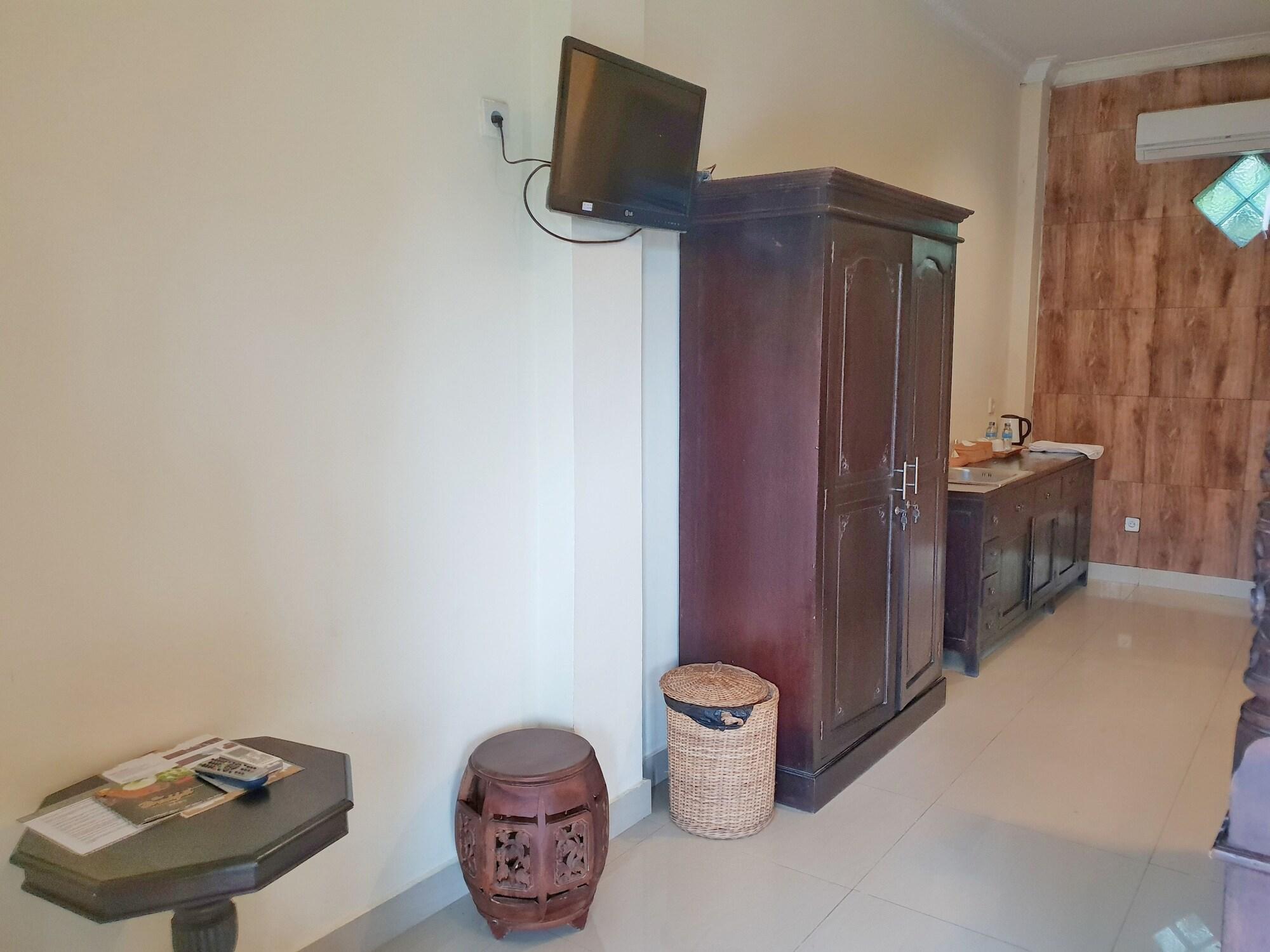 Отель Liyer House Lodtunduh Экстерьер фото